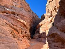 Slot canyon on White Domes Trail