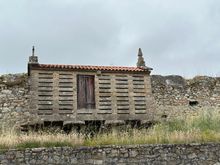 Horreo Gallego, raised granite granary