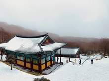 Jonjaam Hermitage, Jeju: A panorama of the hermitage grounds.