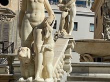 Because of the nudity of the statues, the square became known as Piazza della Vergogna (Square of Shame).
