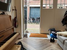 Toddler visit friendly door. Please send more to say hi! We sit outside on an outdoor patio facing our street all summer and I love the interaction with neighbors. 