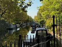 Much of the towpath is open to walkers, one exception being this section in Little Venice that is only accessible to barge owners