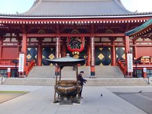 Early morning Senso-Ji