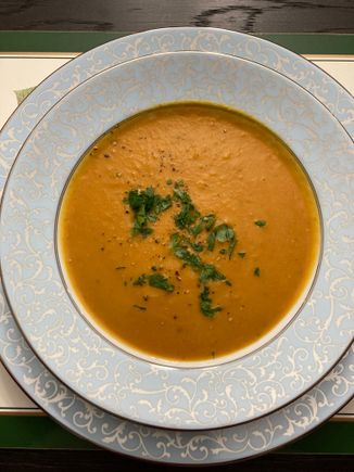 Creamy pumpkin soup 