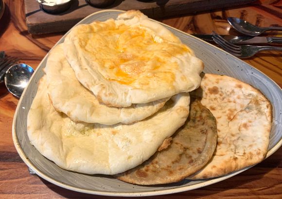 And 5 different breads