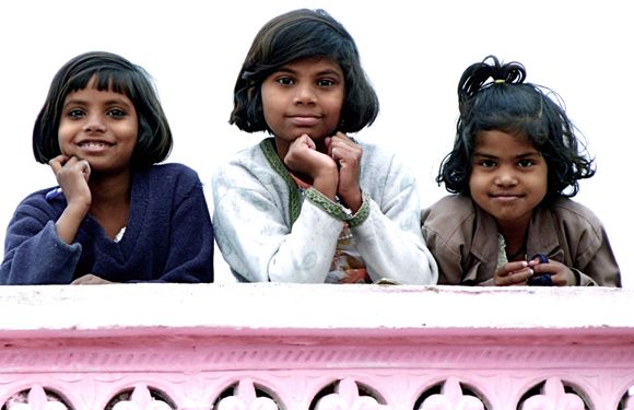 These girls were on a low rooftop above me as I walked by, I believe in Bundi. I pointed to my camera and looked at them questioningly. They nodded and struck a pose.
