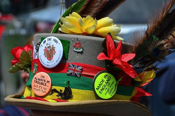 The buttons he wore all over showed the Brit sense of humour. Here, the ones attached to his hat.