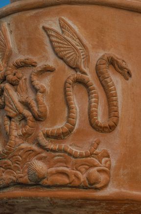 We concluded the tour in Cassa(micciola). It too had its own port. It also had the impossible-to-miss Menella bros clay art emporium, a large affair with a prominent outdoors display. Their products bold and demanded closer observation. Ancient Roman themes abounded, and so did mythology.