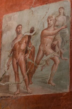 Same building: mighty Hercules battles the Etruscan god Acheleus.