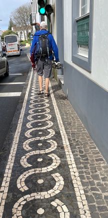 Beautiful but narrow sidewalks