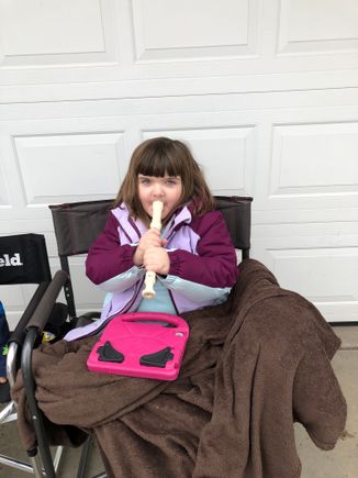 we were serenaded while cooking today.