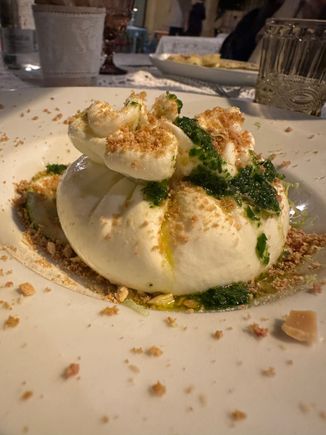 My antipasti:  Burrata with bottarga of tuna, and lemon rind......very good but should be shared with another one, or two persons.  Or four!!