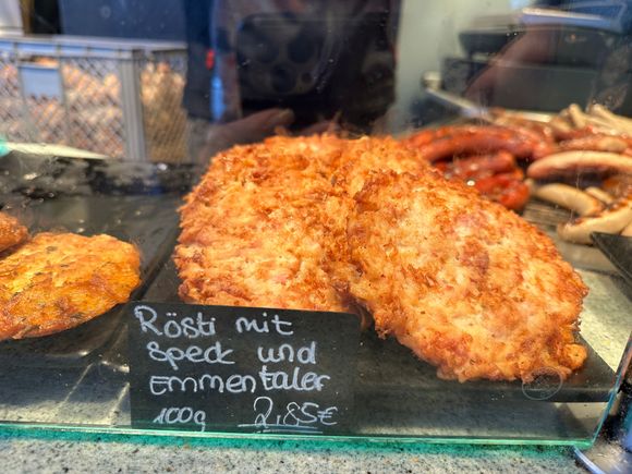 What we would call "latkes" at home, but these have ham and cheese..a Shonda!!!  They sure look great but did not buy as have no means to re-heat in the hotel.