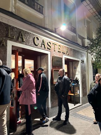 Leaving the restaurant about 10pm or so.   Taxi ride from hotel to restaurant and back cost us 13 and 15 euro respectively.