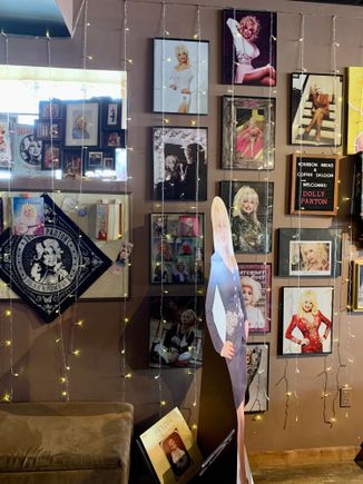 Some very impressive memorabilia. The (female) owner has been collecting this stuff for years.