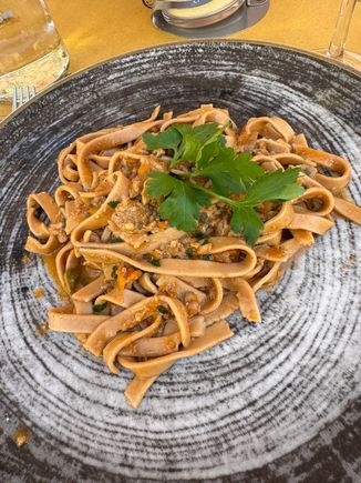 Ed ordered pasta with chestnuts for lunch. 