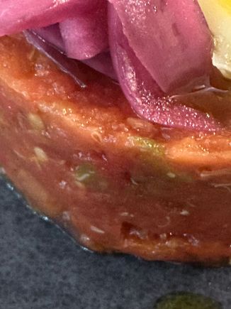 Tartar on tomatoes
