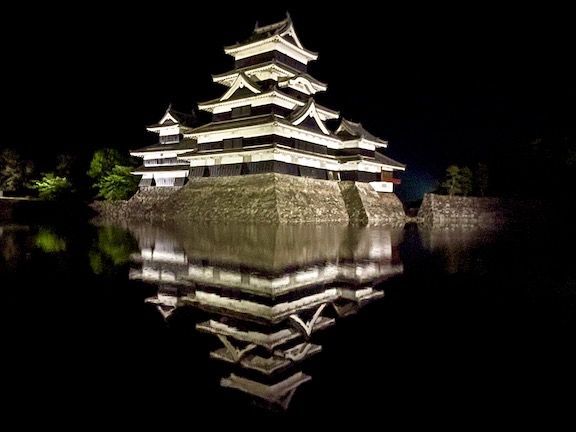 Matsumoto Castle at night