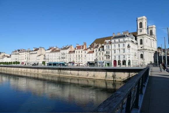 Bridge crossing the Doubs