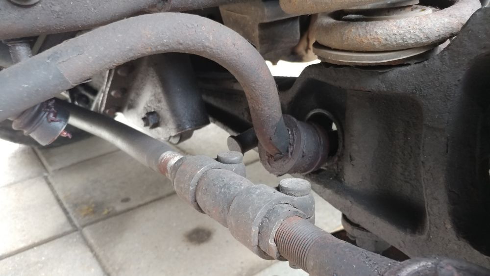 Sway bar bushing popped out? How? Ford Truck Enthusiasts Forums