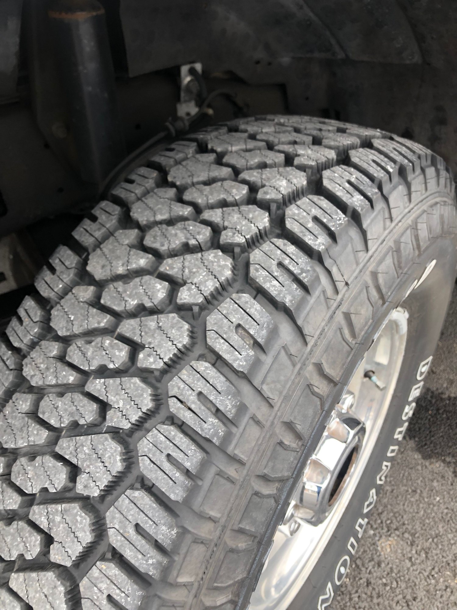 2000 Ford Excursion - 2000 Ford Excursion - Used - VIN 1FMNU43S7YEB39924 - 181,973 Miles - 10 cyl - 4WD - Automatic - SUV - Other - Rockford, IL 61101, United States