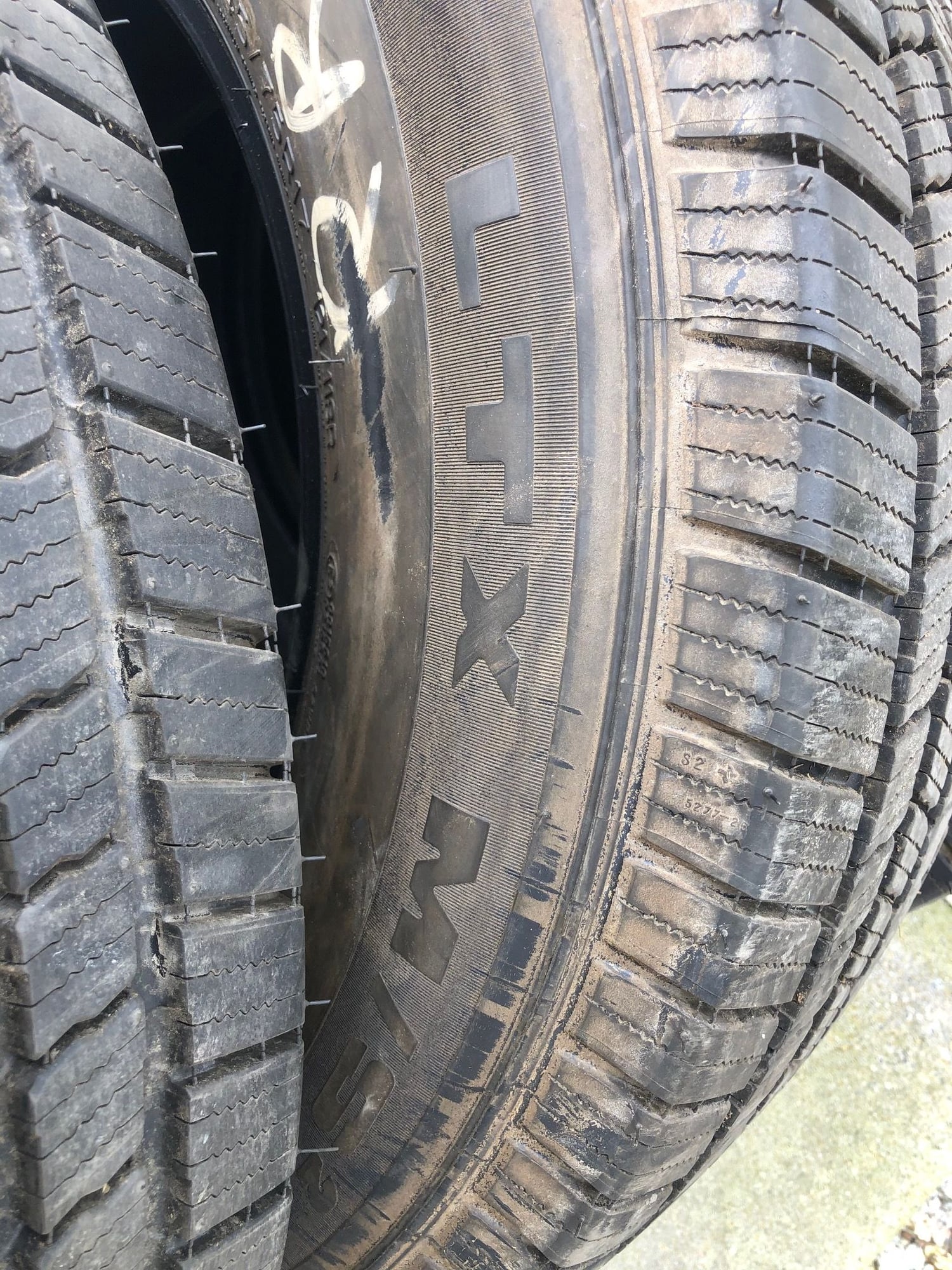 Wheels and Tires/Axles - Like New take off tires  LT245/75/17  QTY 5  less than 400 miles - Used - 0  All Models - Florence, SC 29501, United States