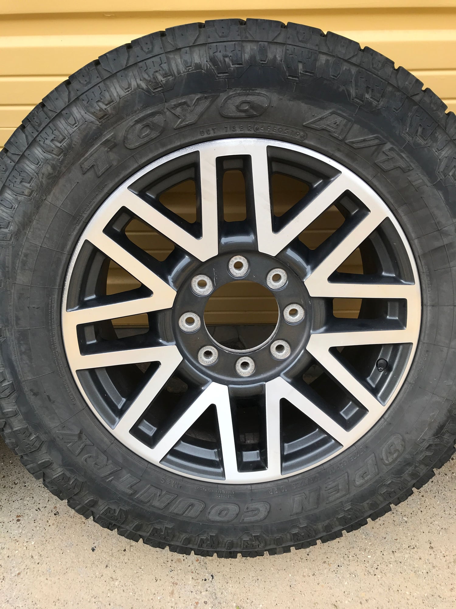 Wheels and Tires/Axles - 2017 F250 Lariat 20s - Used - 2017 to 2020 Ford F-250 Super Duty - Dallas, TX 75206, United States