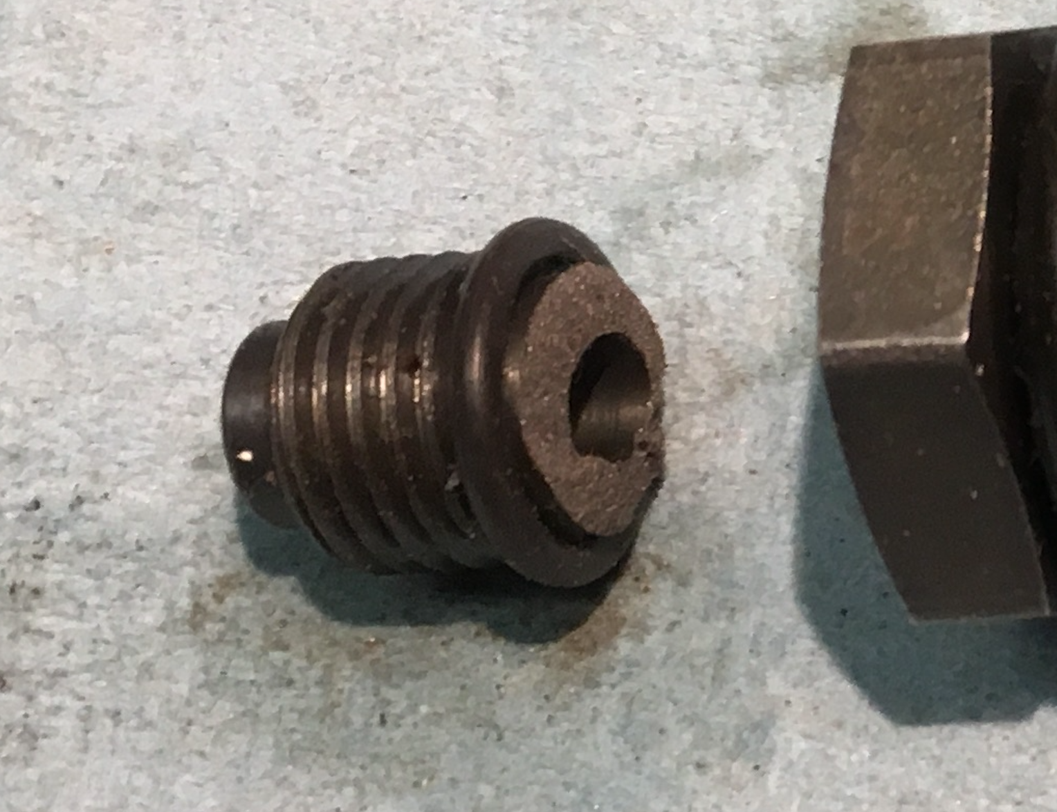 Early 6.0 oil rail fitting broken Page 3 Ford Truck Enthusiasts Forums