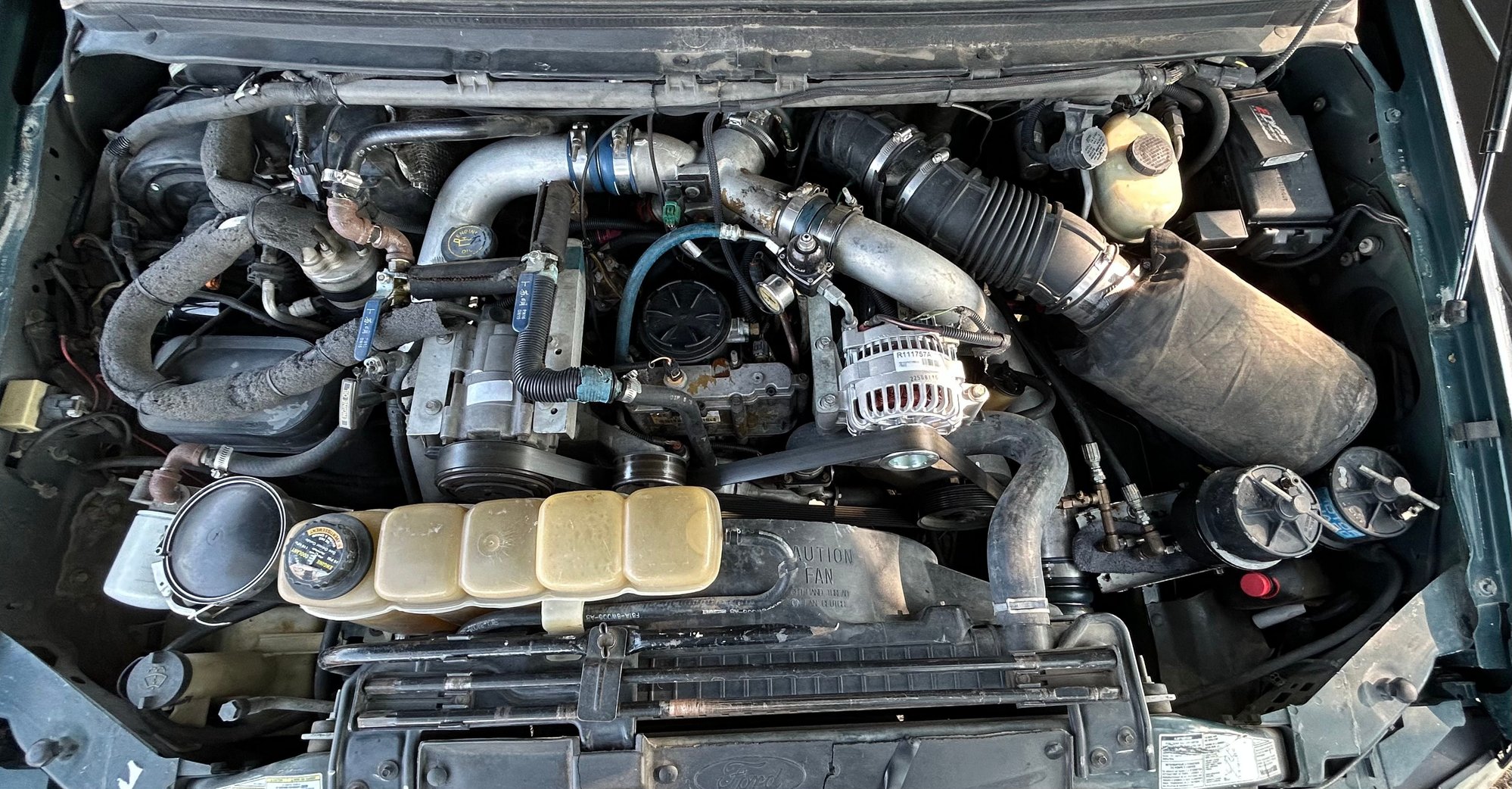 Full engine bay… relax, batteries had been relocated… to next picture.