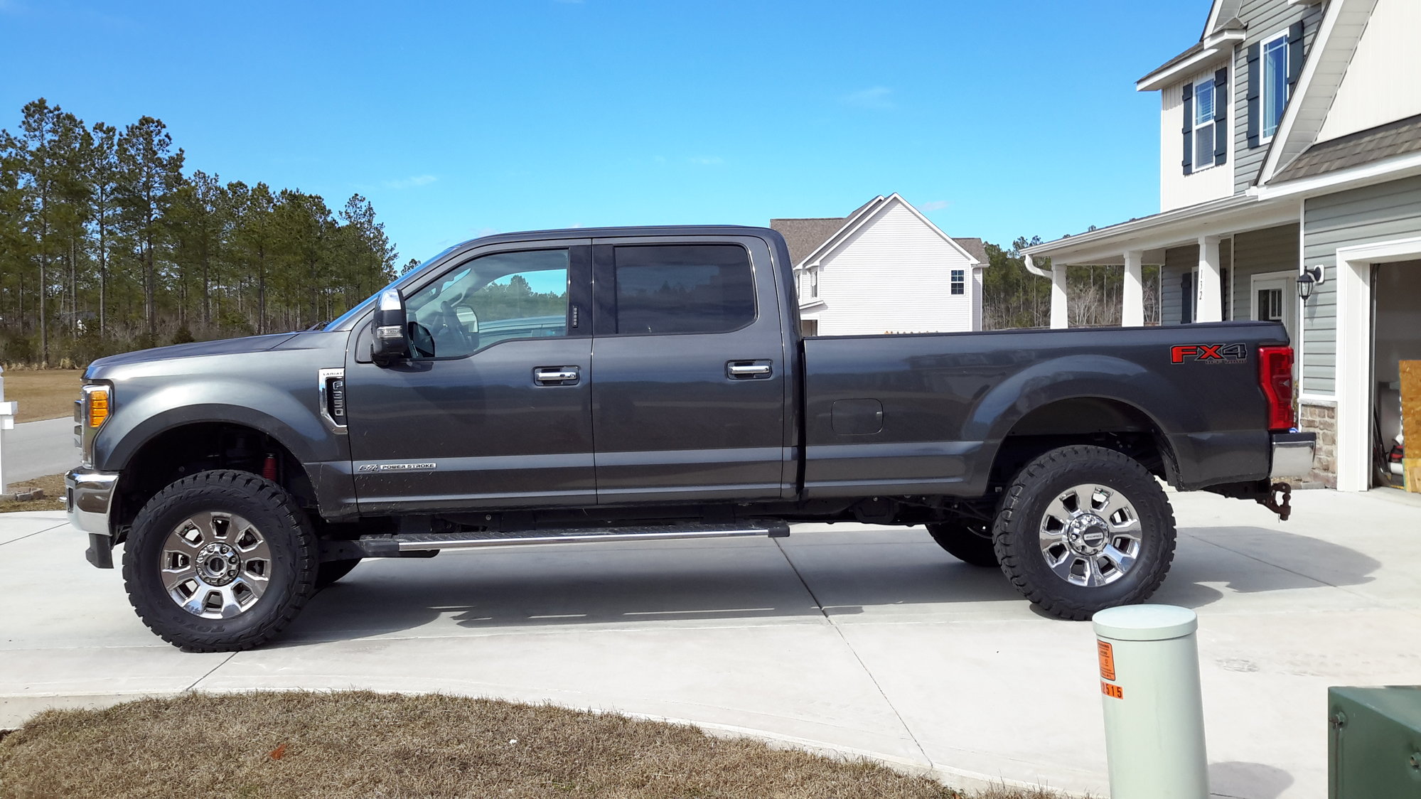 2022 F250 Readylift Leveling Kit