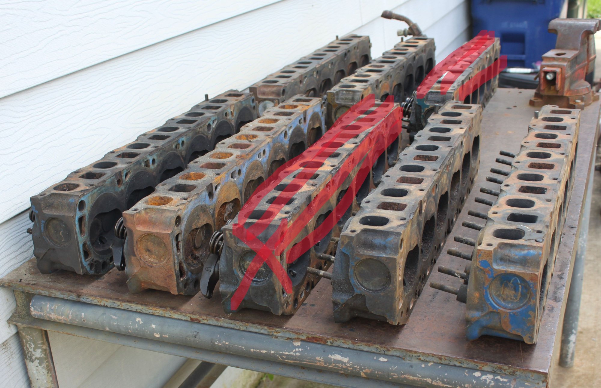 Engine - Internals - 9 240 & 300 Inline 6 Cylinder Head Cores, Minnesota - Used - All Years  All Models - Lonsdale, MN 55046, United States