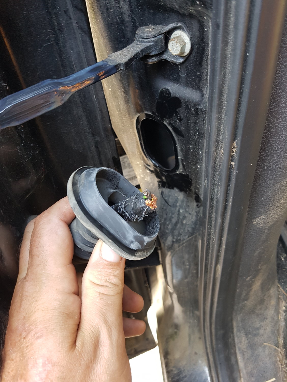 "Left Rear Door Ajar" Please Help!!! - Page 2 - Ford Truck Enthusiasts 2005 Ford F150 Door Ajar Switch Location