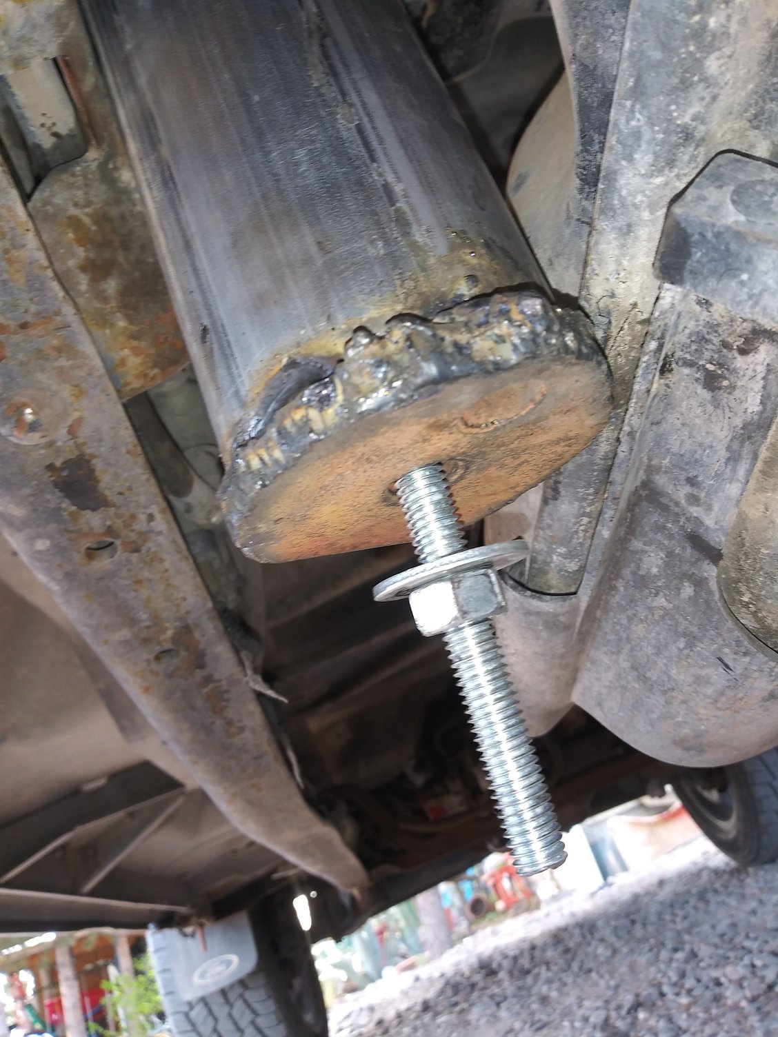Cab mount removal with homemade extractor. Ford Truck Enthusiasts Forums