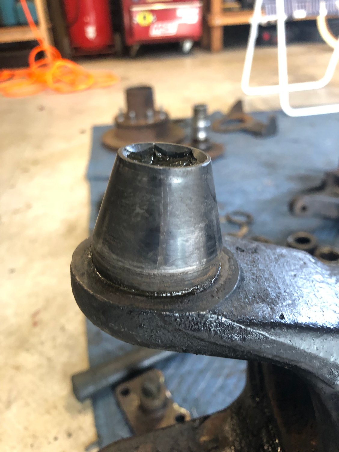 79’ Dana 60 Kingpin cone replacement? Ford Truck Enthusiasts Forums