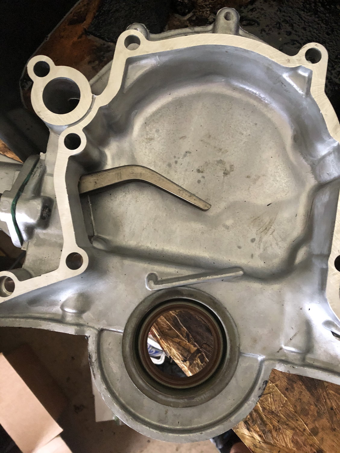 Ford 302 clearance timing chain replacement