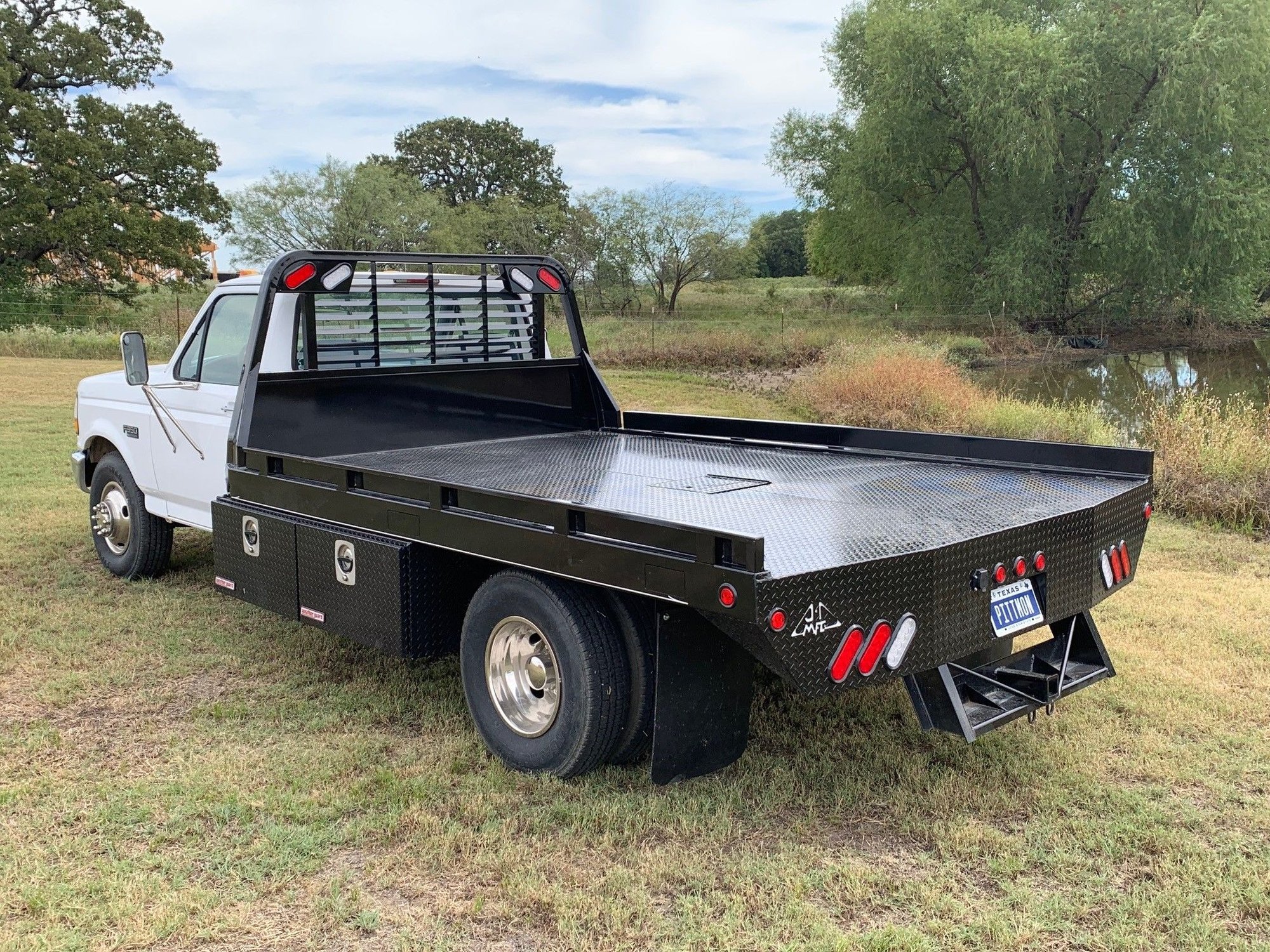 Wider rear end for 94 F350 cab & chassis? Ford Truck Enthusiasts Forums
