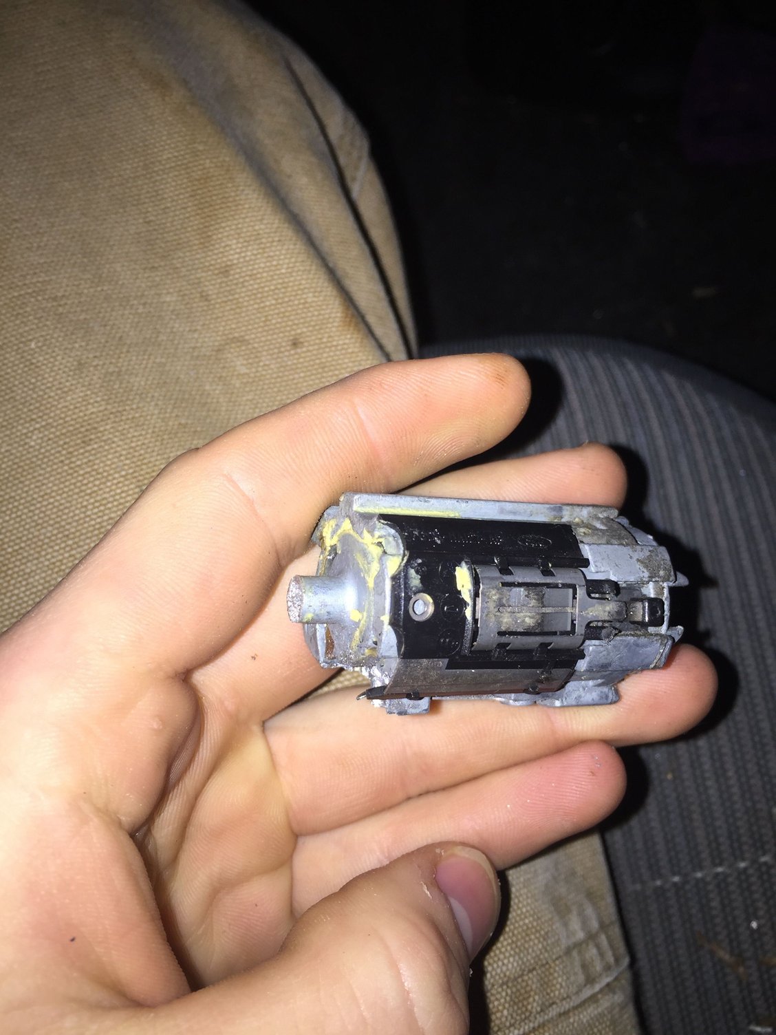 Help with ignition lock cylinder on my 96' ranger Ford Truck