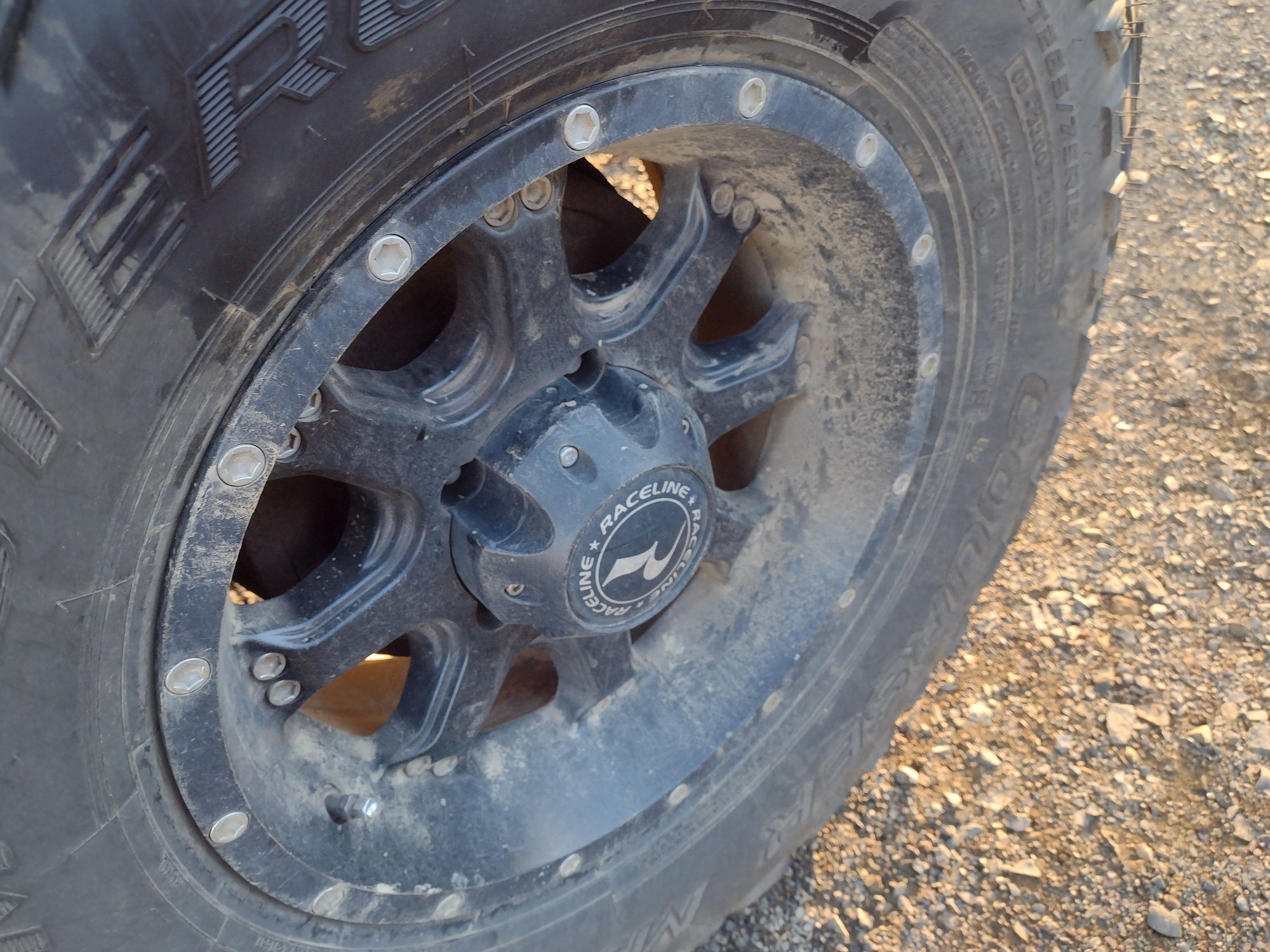 1995 Ford Sterling 10.25 difference full floating versus semi floating