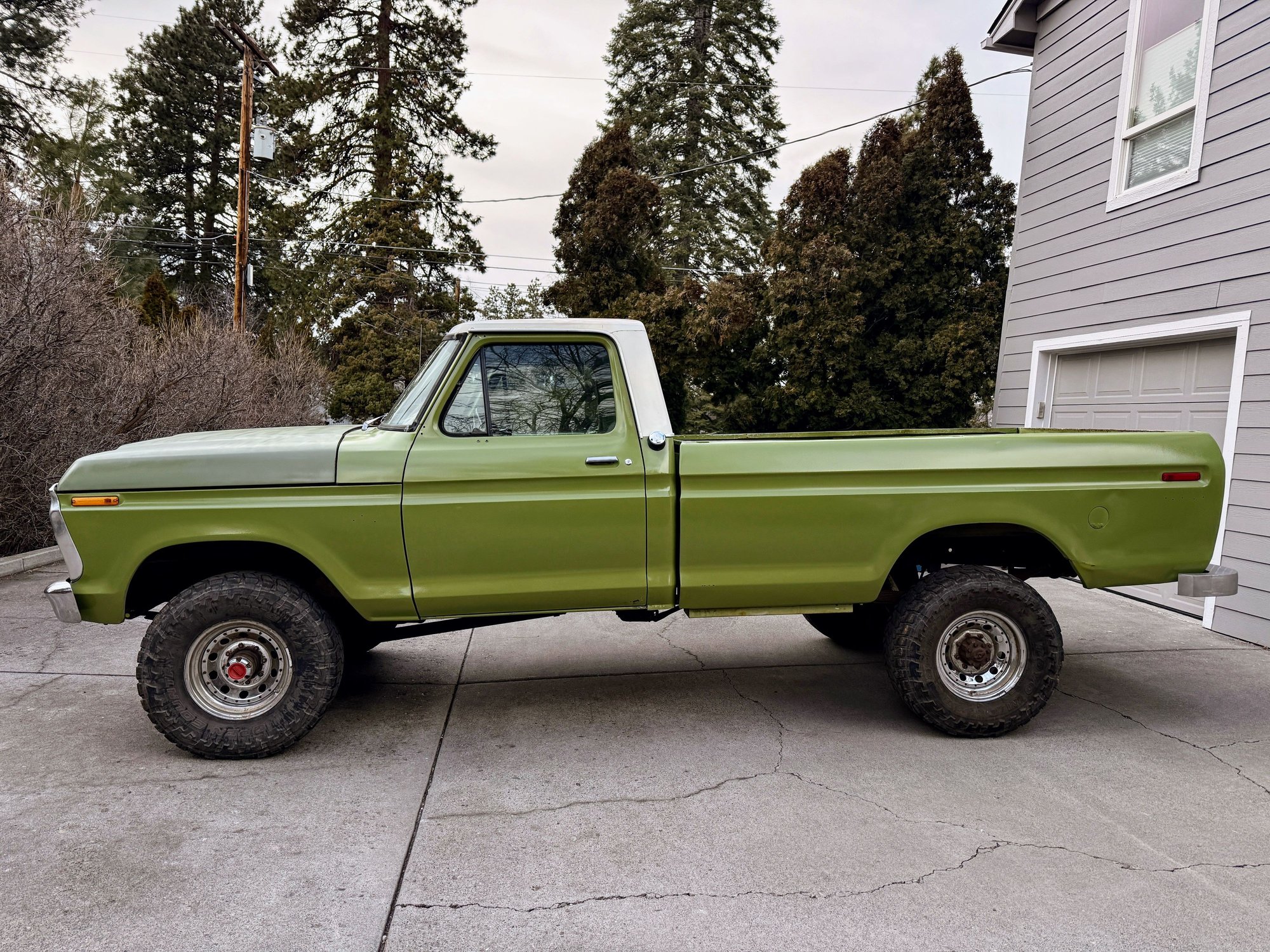 1974 Ford F-250 - 1974 Ford F-250 Highboy 4x4 - Central Oregon - $9900 - Used - VIN F26YRT46041 - 104,000 Miles - 8 cyl - 4WD - Automatic - Truck - Other - Bend, OR 97701, United States