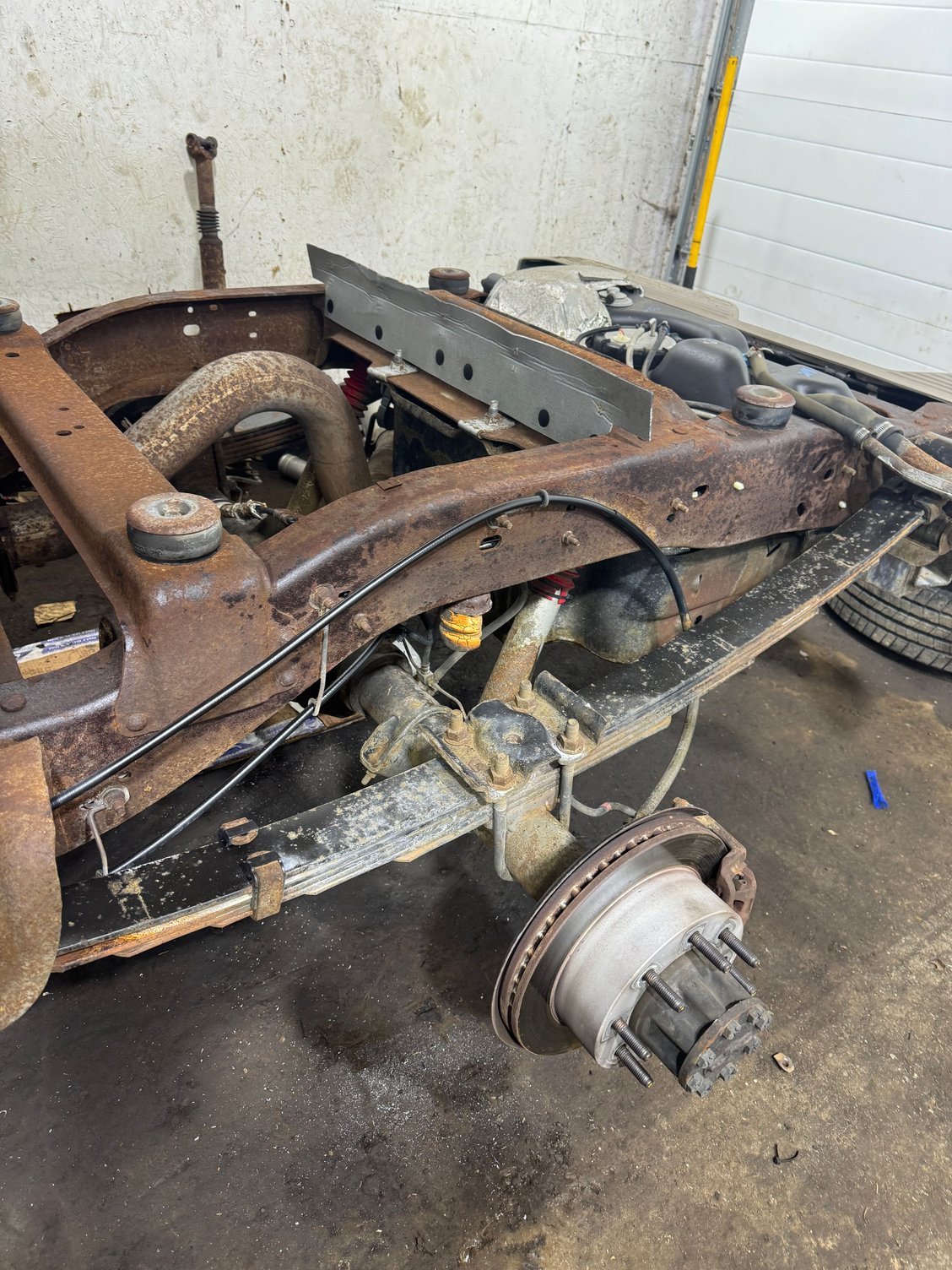 Getting ready to remove the rear end