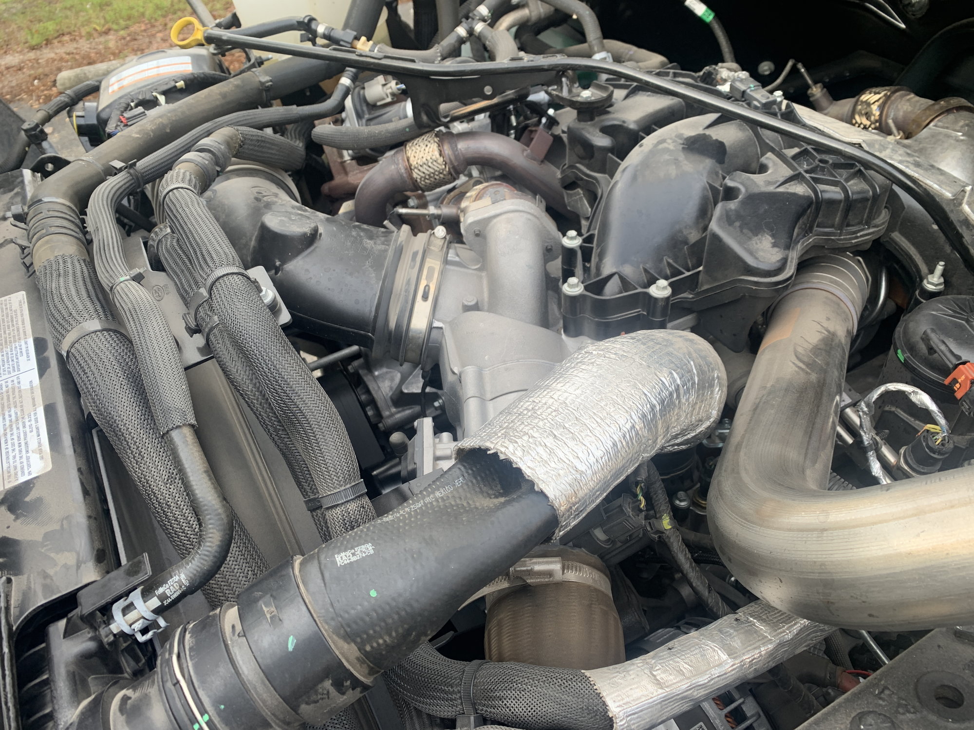 Radiator Coolant Hose Lower MOTORCRAFT KM-4906 fits 02-04 Ford F750