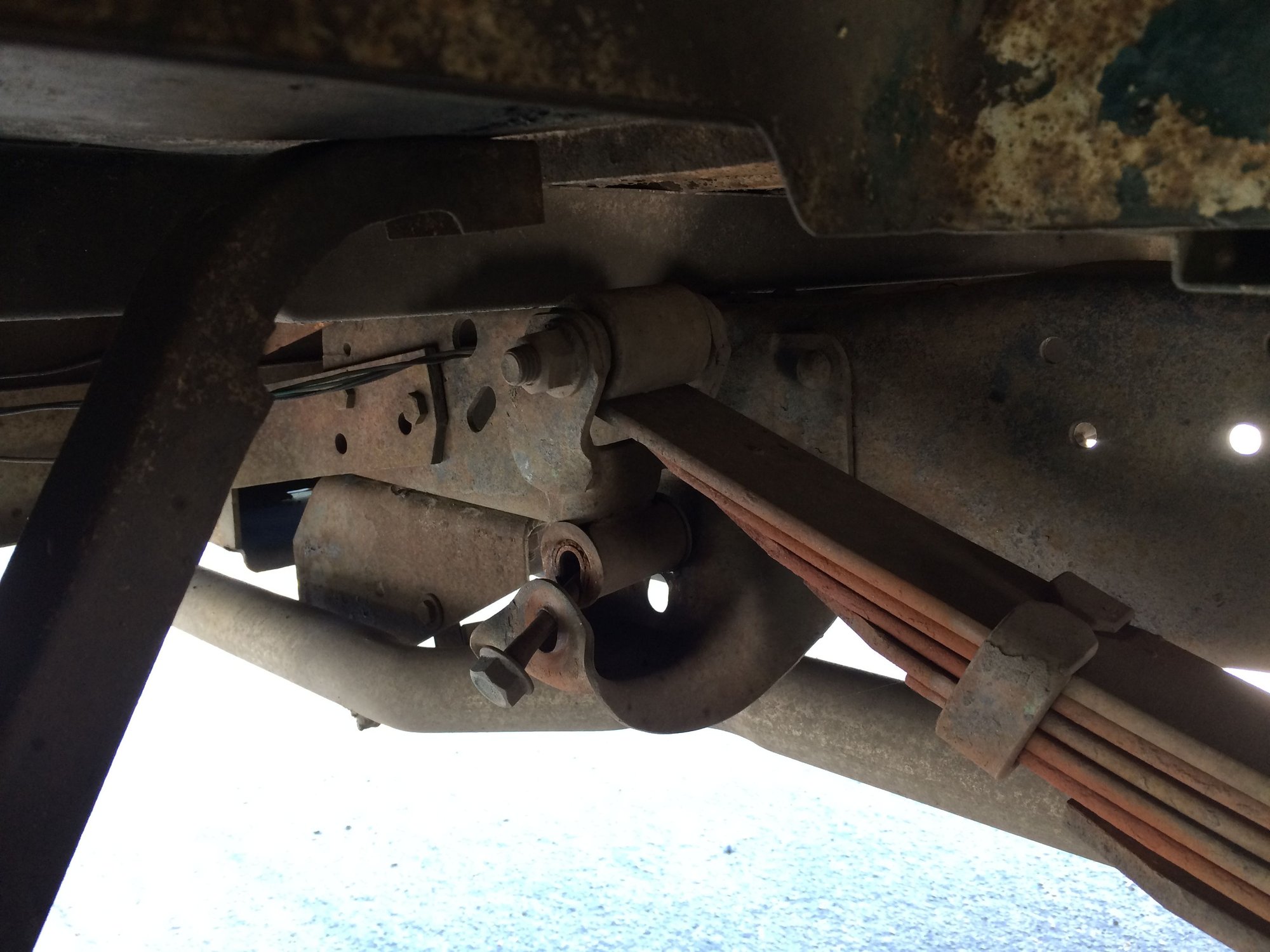 Need rear leaf spring "bolt" info...ASAP Ford Truck Enthusiasts Forums