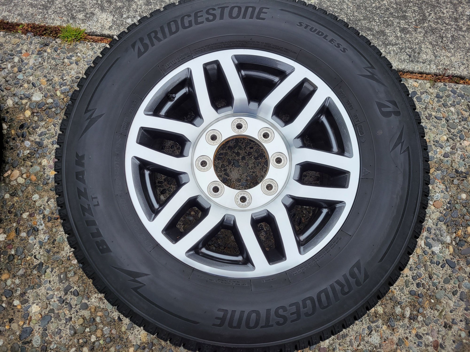 Wheels and Tires/Axles - 2018 Superduty OEM Wheels, TPMS, and Blizzak Snow Tires - Used - Oak Harbor, WA 98277, United States