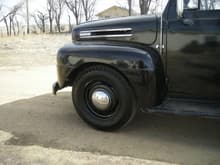 1949 F3 with K-H 19.5&quot; rim and FORD stock hubcap