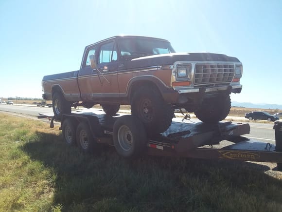 Parts truck 1978 4x4 had a engine fire. Want to do a body swap. 78 body is trashed 