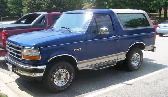 Bronco left front cropped