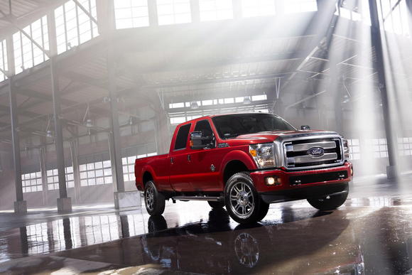 2013 Ford Super Duty01