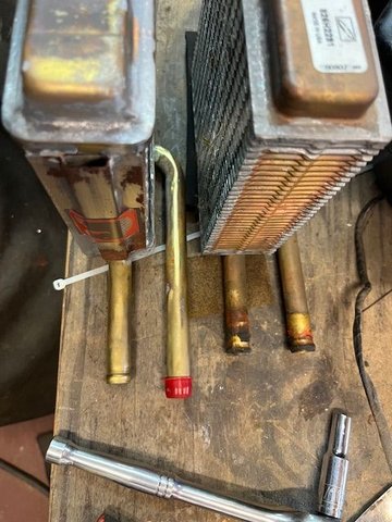 Comparison in length between the foreign made core on left and the USA made one on the right.  I don't know how old the original one was but its condition was outstanding and was the reason I originally chose to reinstall it.