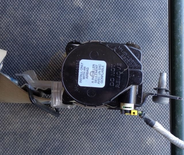Seat belt question - Ford Truck Enthusiasts Forums