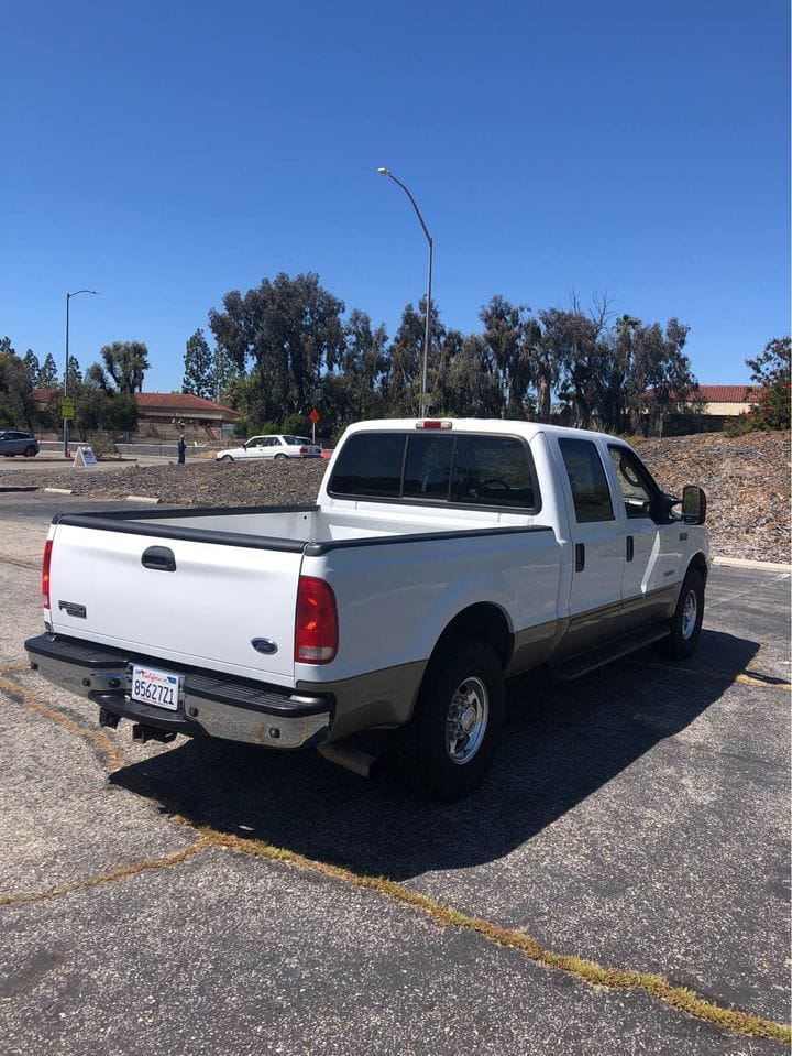 2003 Ford F-250 Super Duty - 2003 ford f250 sd 2WD 4door 6.0 diesel  short bed - Used - Newburry Park, CA 91320, United States